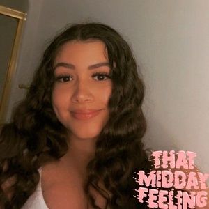 Meet your Posher, Lexi